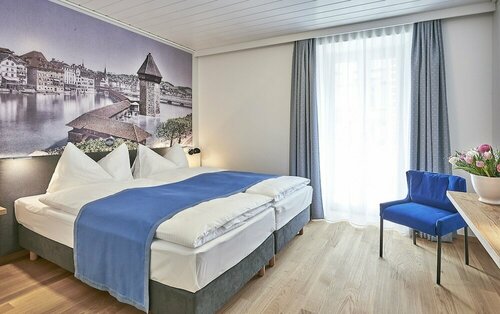 Гостиница Hotel Central Luzern в Люцерне