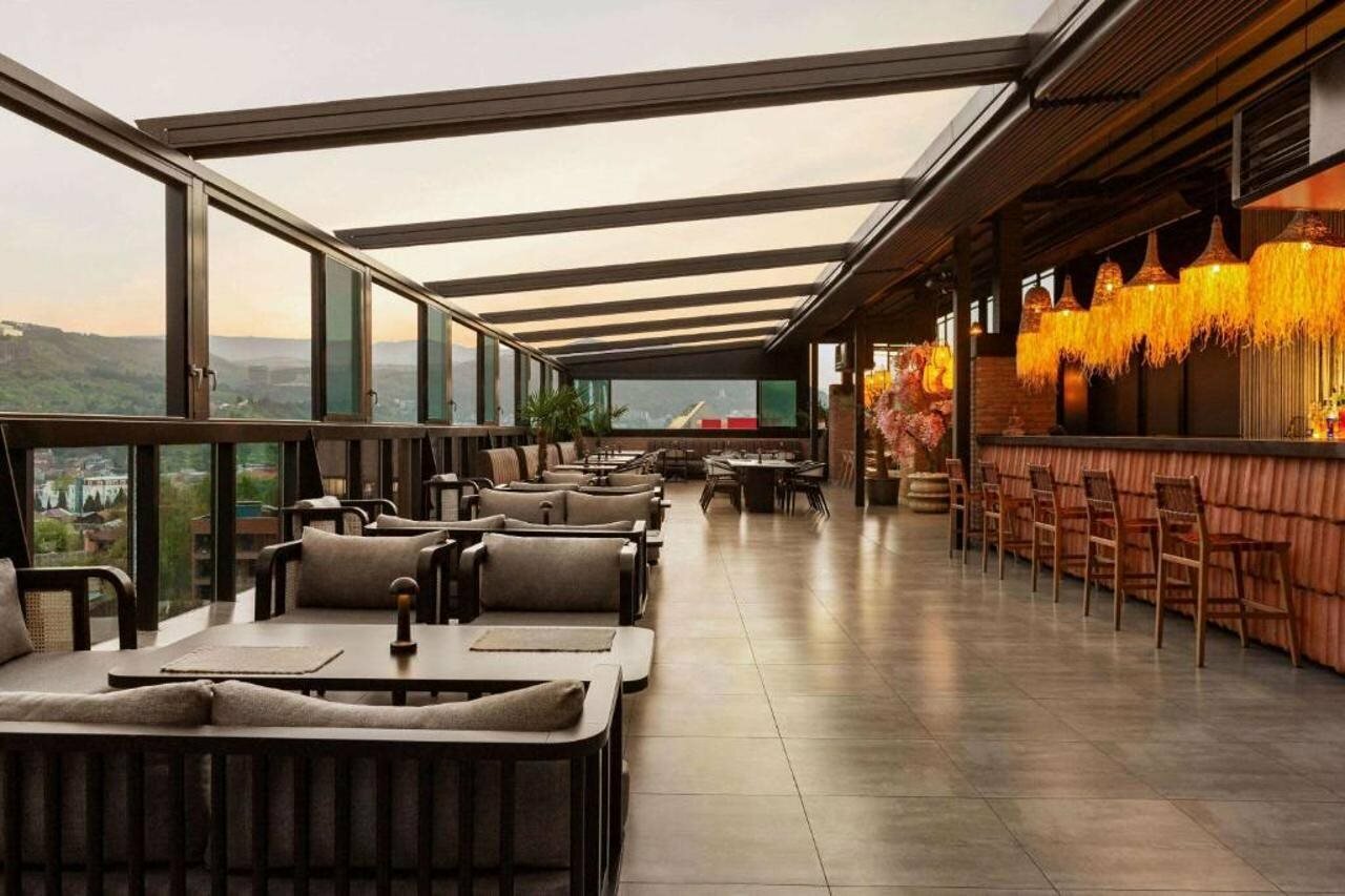 Фото Ramada by Wyndham Tbilisi Old City