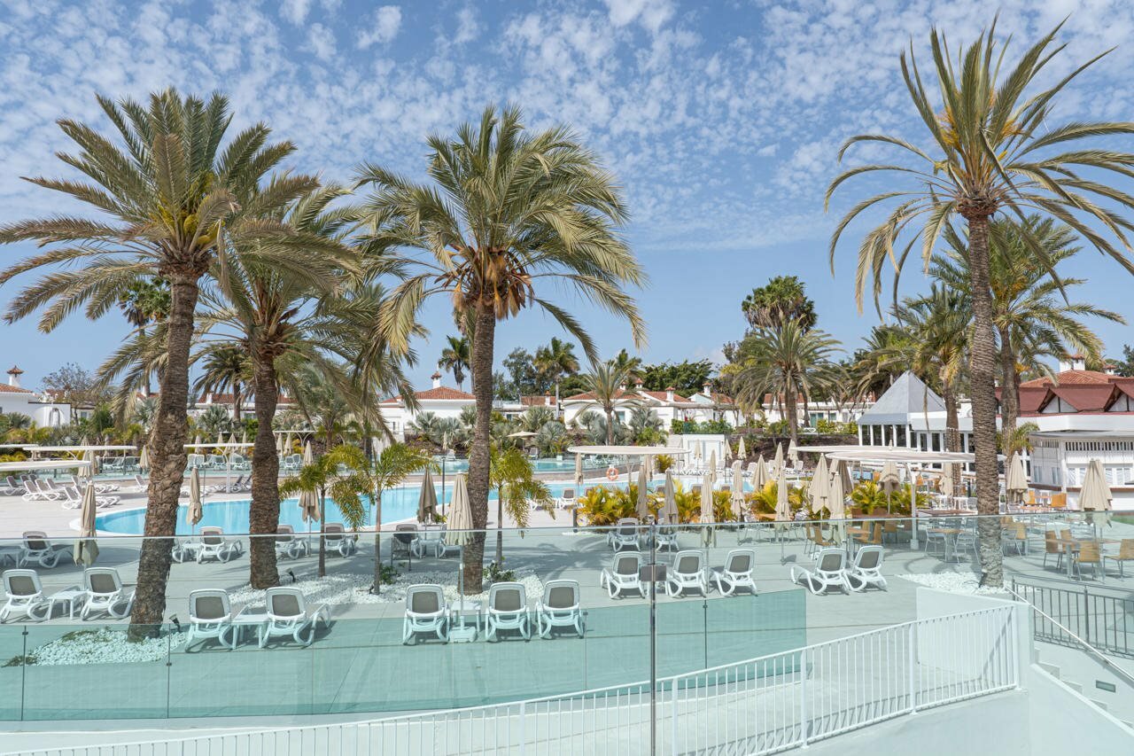 Фото Hotel Livvo Dunagolf Suites