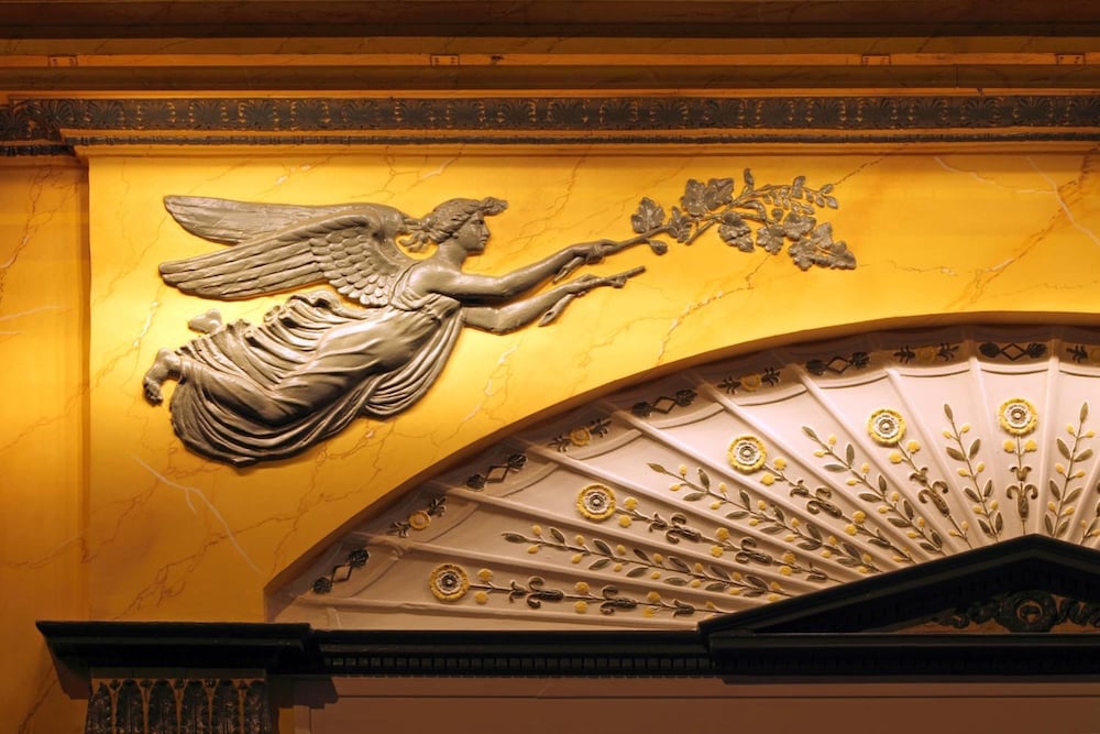 Фото New Hotel Roblin