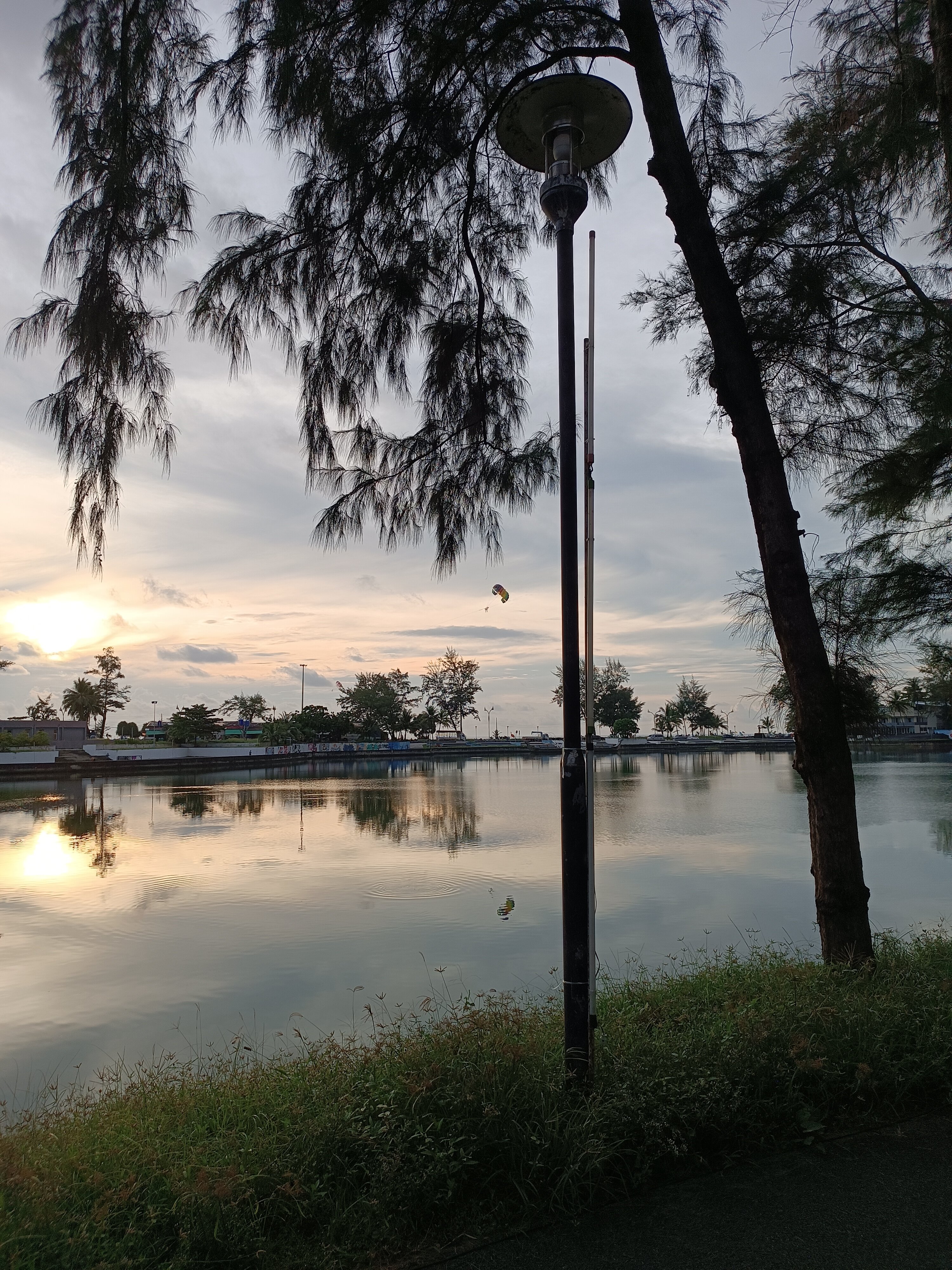 Фото Phoenix Hotel Karon Beach