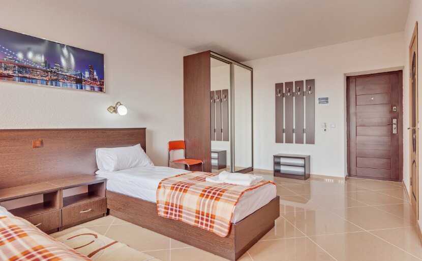 Фото Солнечный