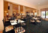 Фото Baymont by Wyndham South Holland