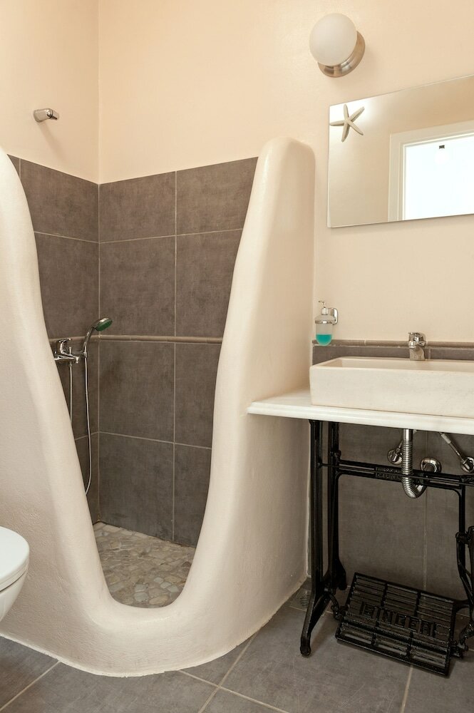 Фото Skaris Homes