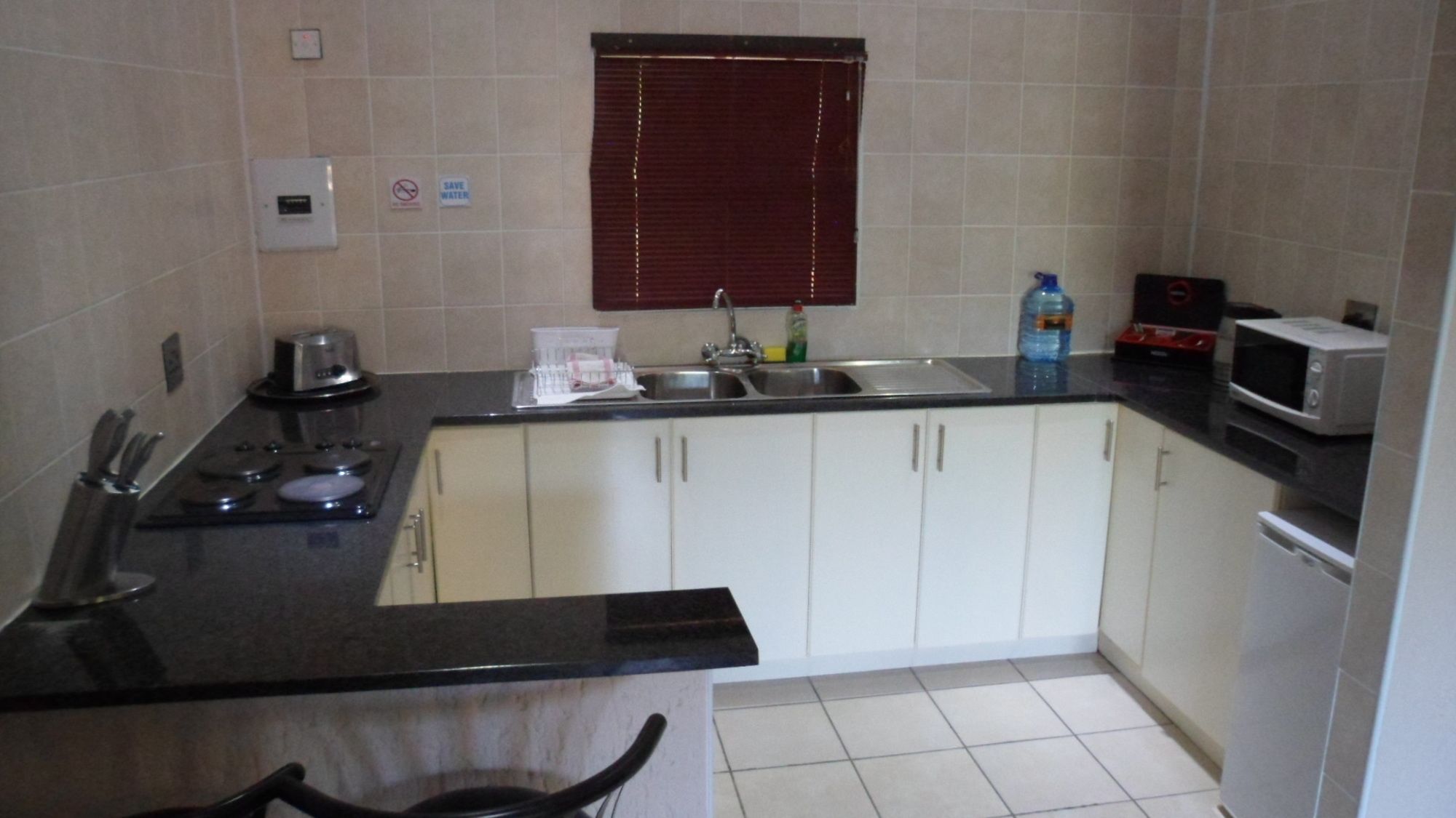 Фото Queness Inn