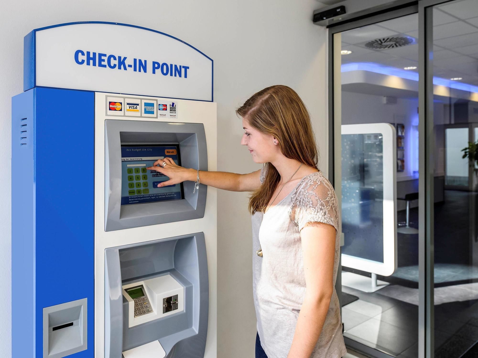 Фото ibis budget Marseille la Valentine