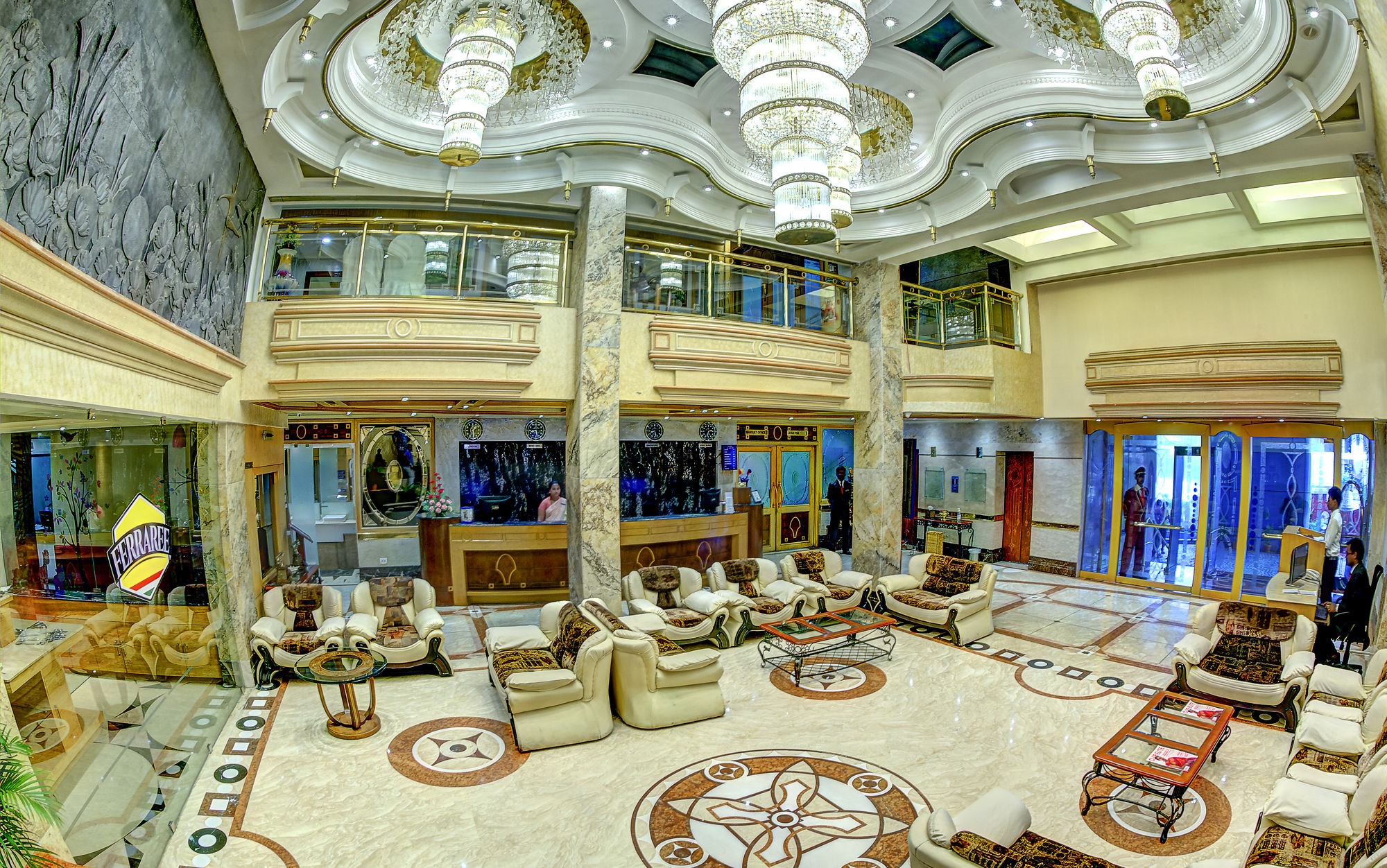 Фото отеля 1