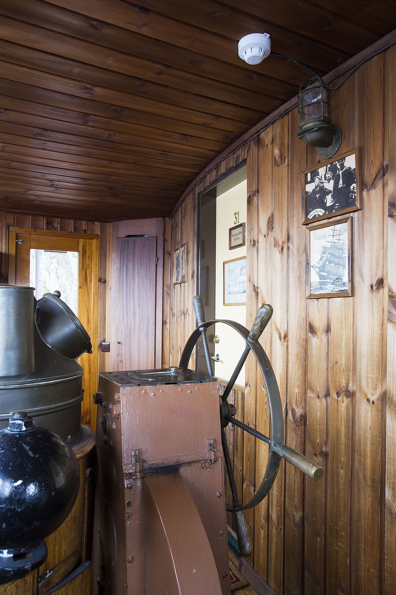 Фото The Red Boat
