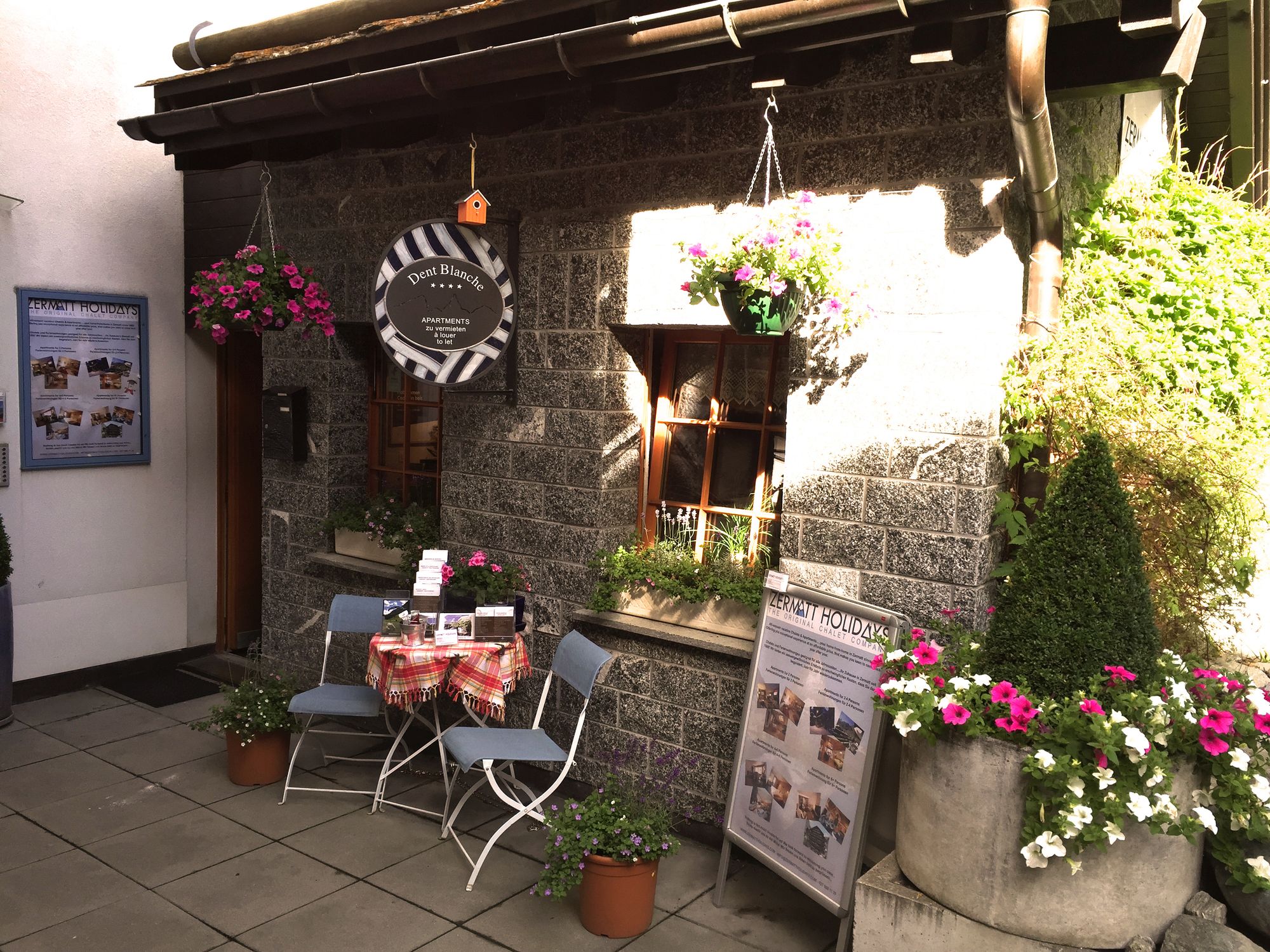 Фото Dent Blanche