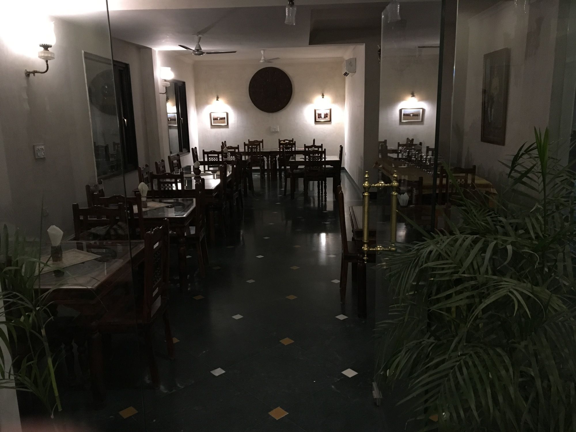 Фото Hotel Rajasthan Palace Jaipur