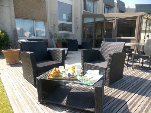 Гостиница Hôtel Chantereyne в Шербур-Октевиле