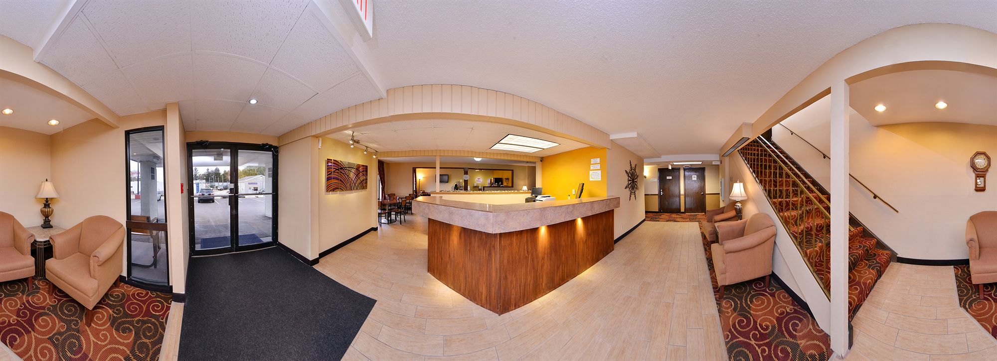 Фото Super 8 by Wyndham Rochester Mayo Clinic Area