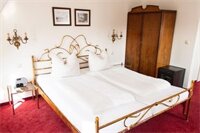 Фото Hotel Laimer Hof Nymphenburg Palace Munich