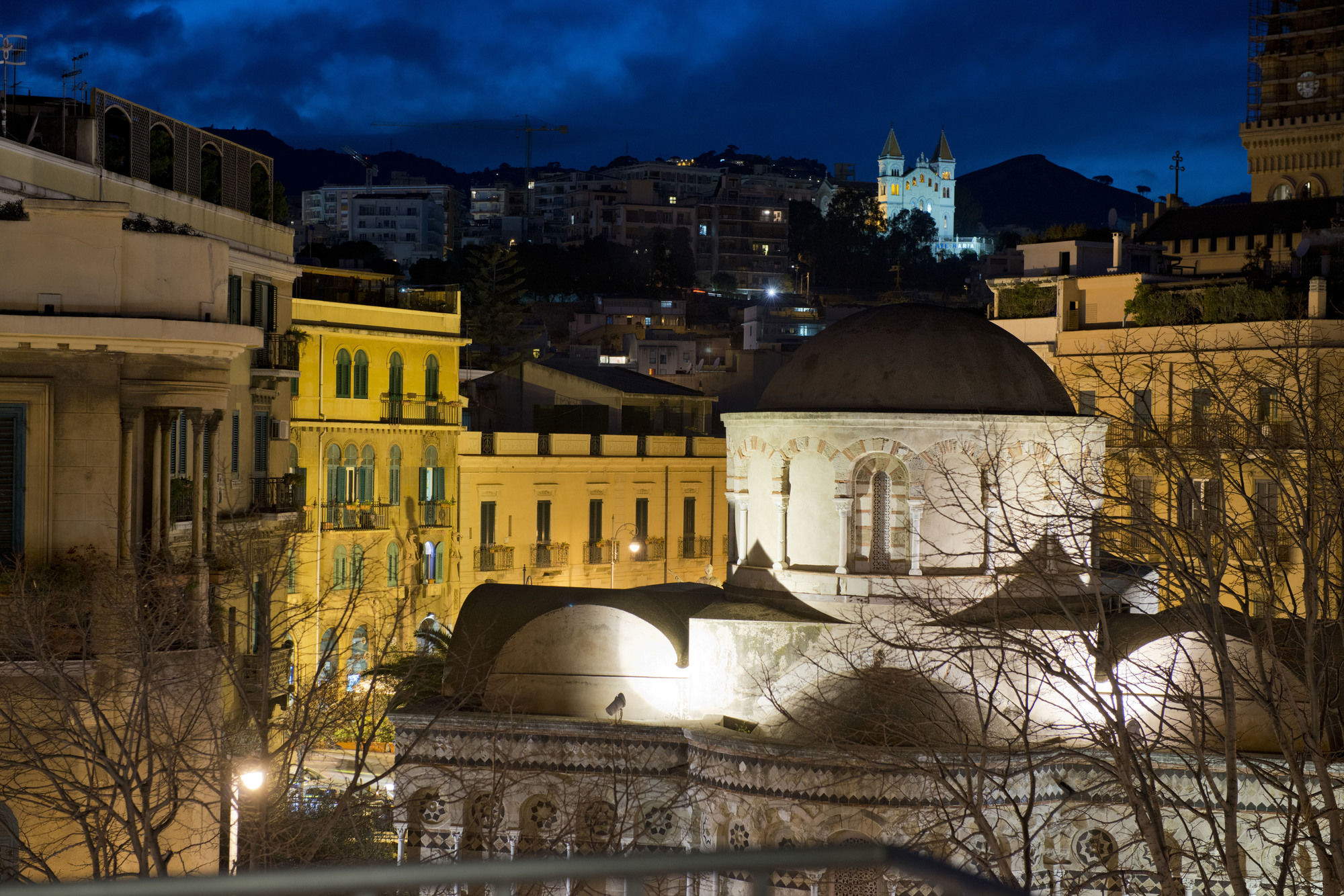 Фото Garibaldi R&b