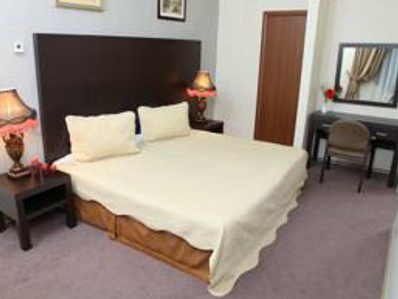 Фото Karat Inn Hotel