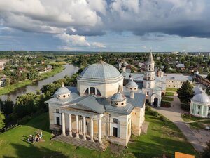 Monastery of Holy Martyrs and Passion-bearers Boris and Gleb (Torzhok, Staritskaya Street, 7), monasterio