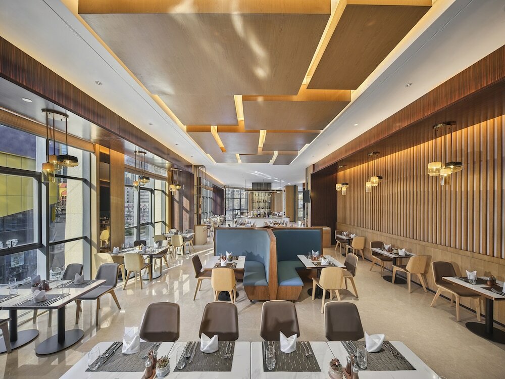 Фото Hilton Garden Inn Heze