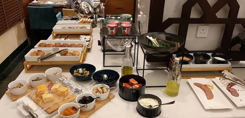 Фото Three Points Al Salama