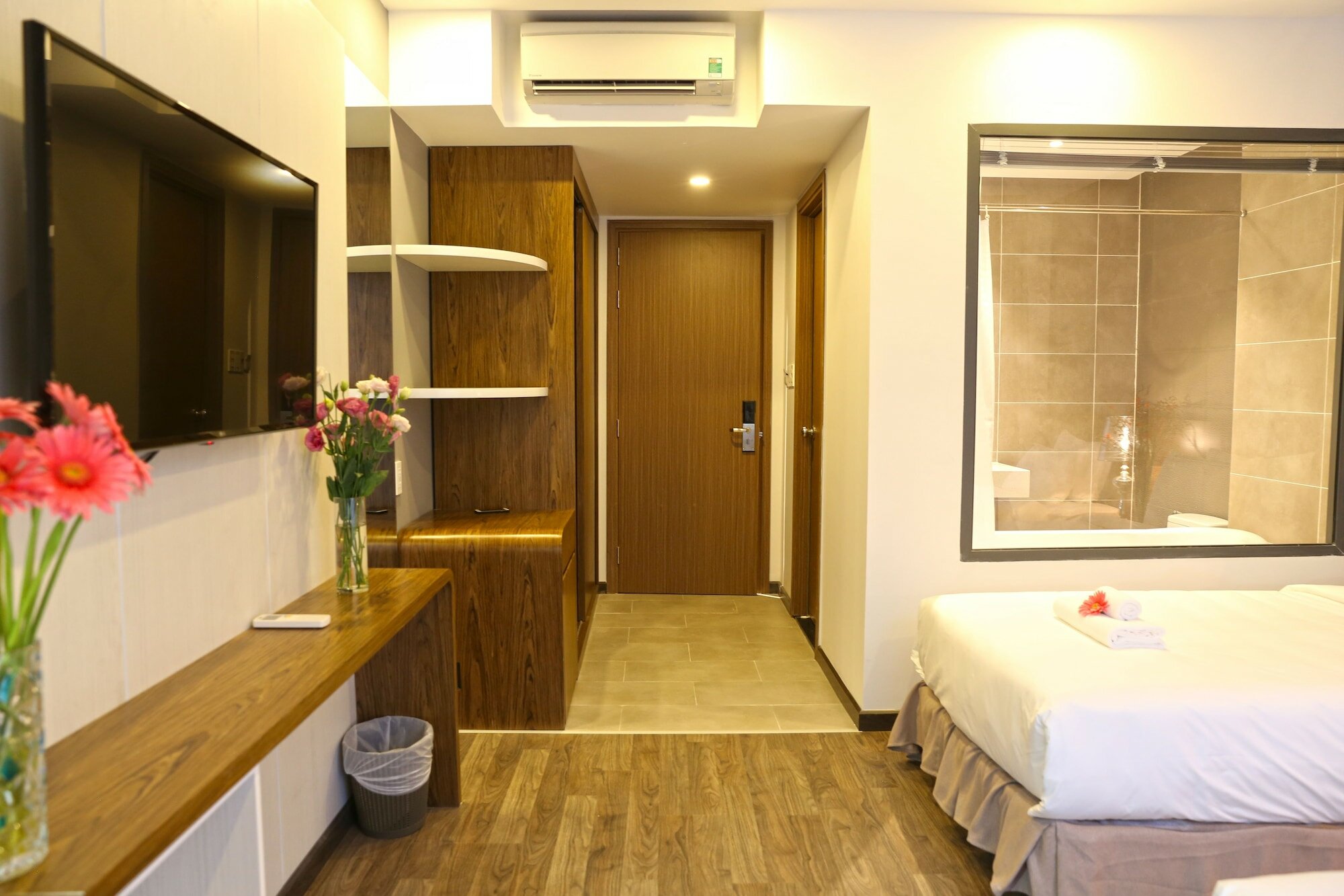 Фото Bizu Royal Hotel