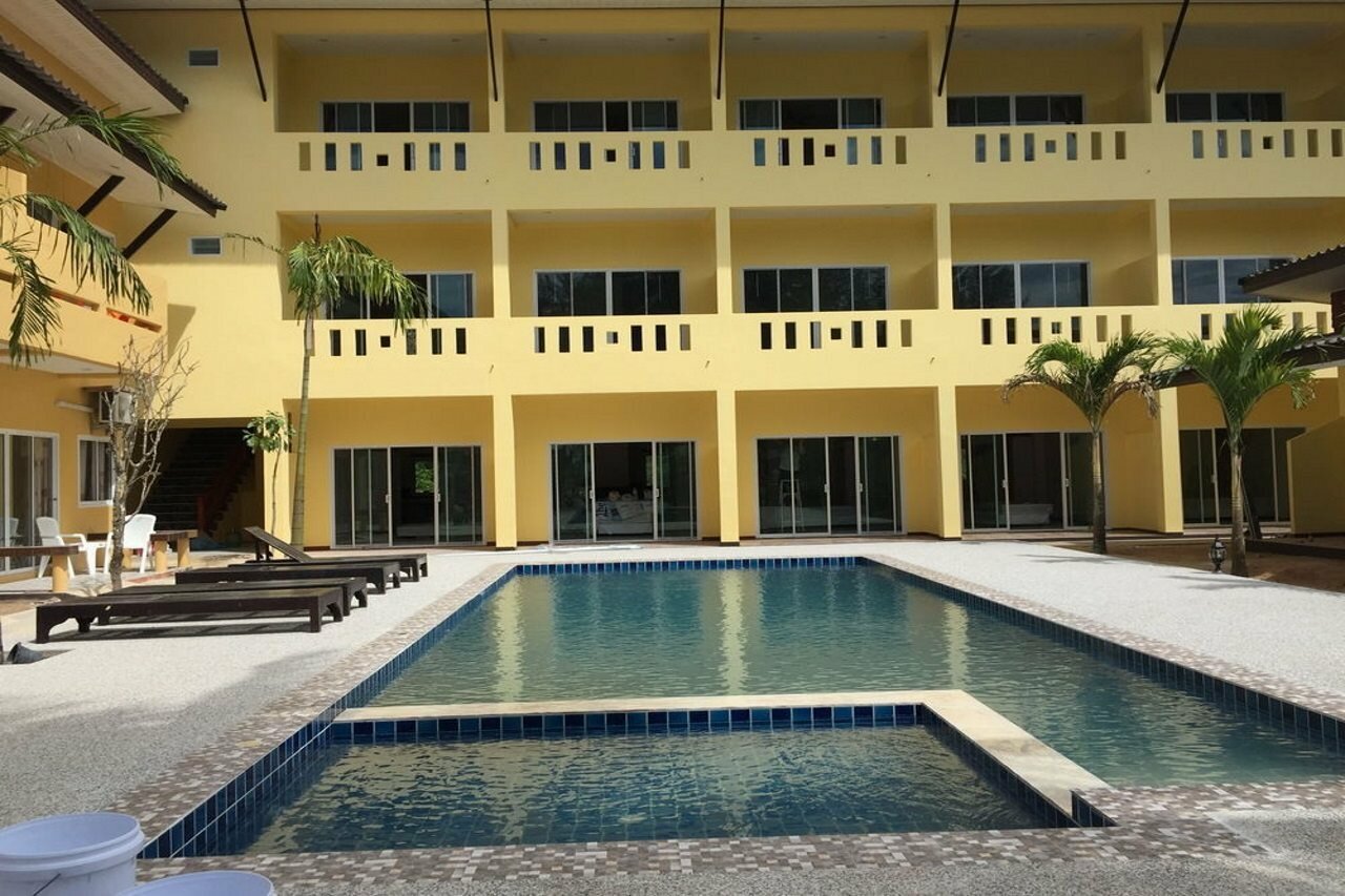 Фото Khaolak Summer House Resort 2