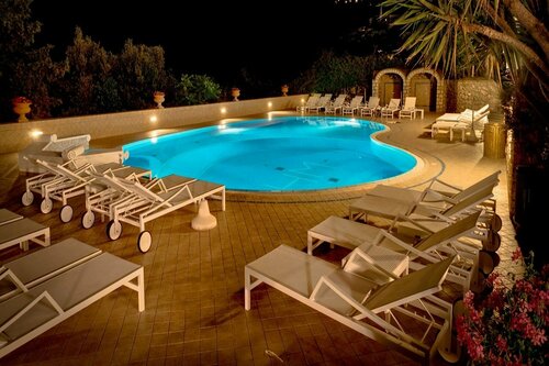 Гостиница Hotel Mamela в Капри