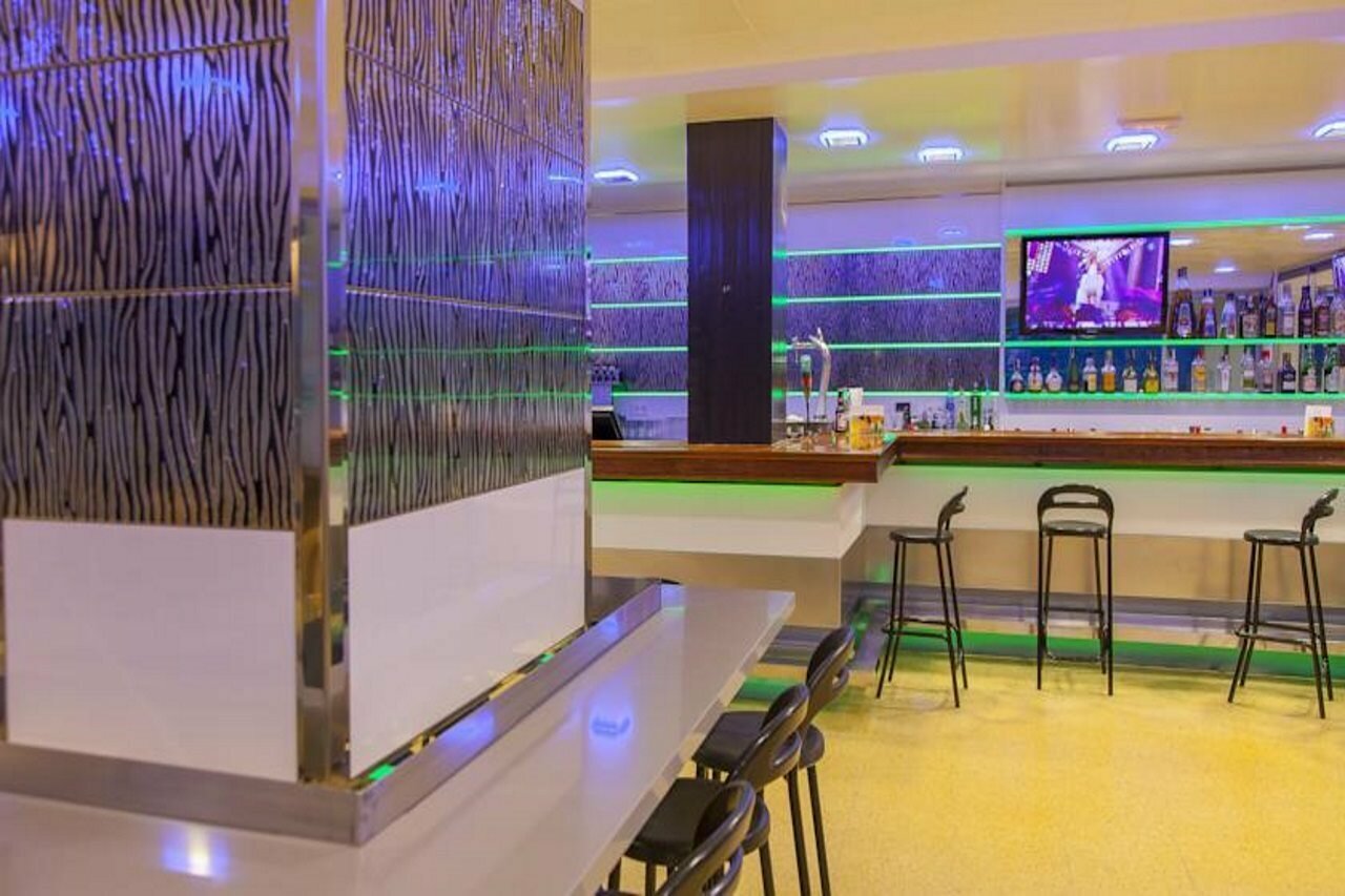 Фото Hotel Ibiza Playa