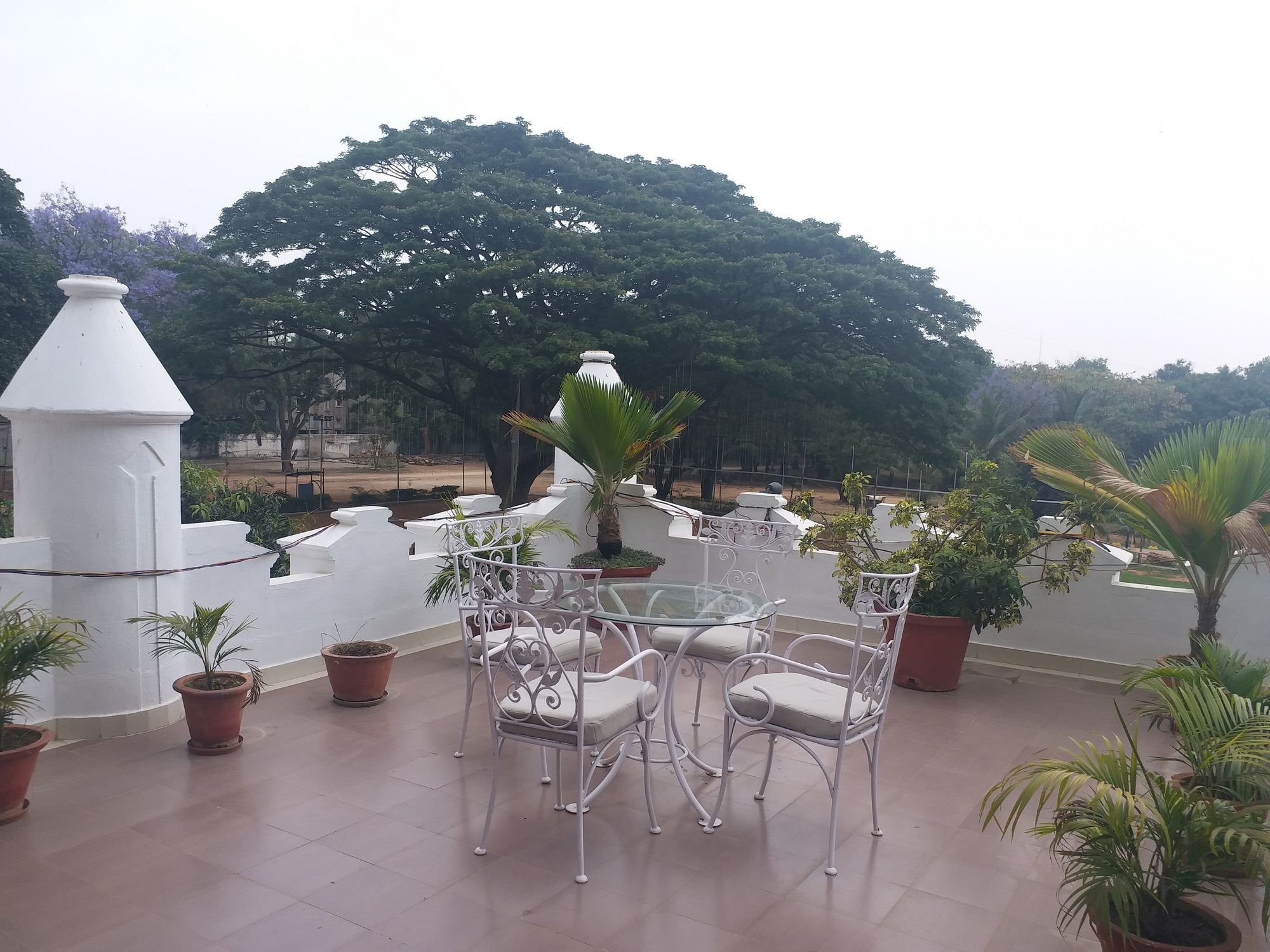 Фото Отель Jayamahal Palace