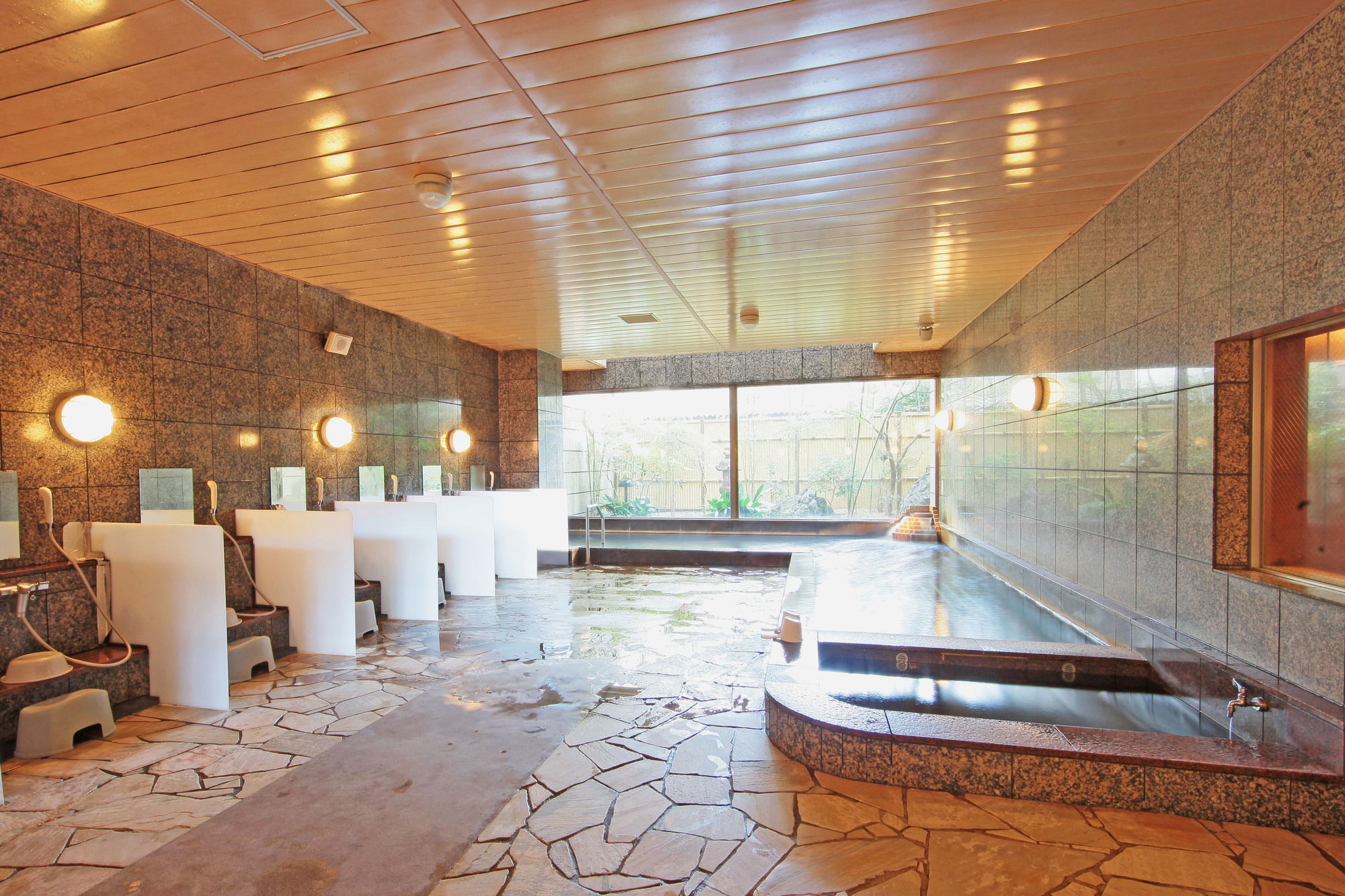 Фото Hotel Monarque Tottori