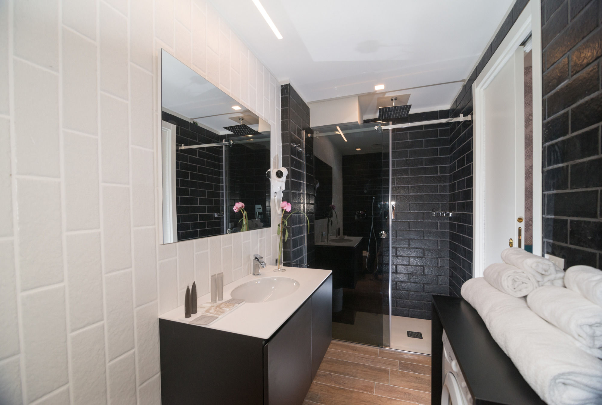 Фото Residence Ten Suite