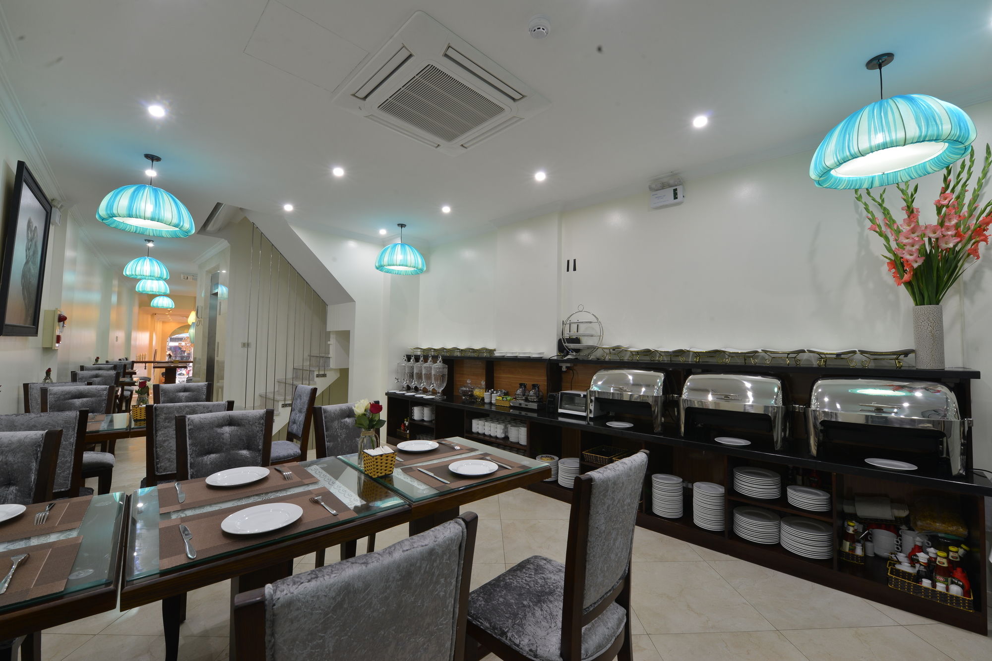 Фото Bella Rosa Hotel & Travel