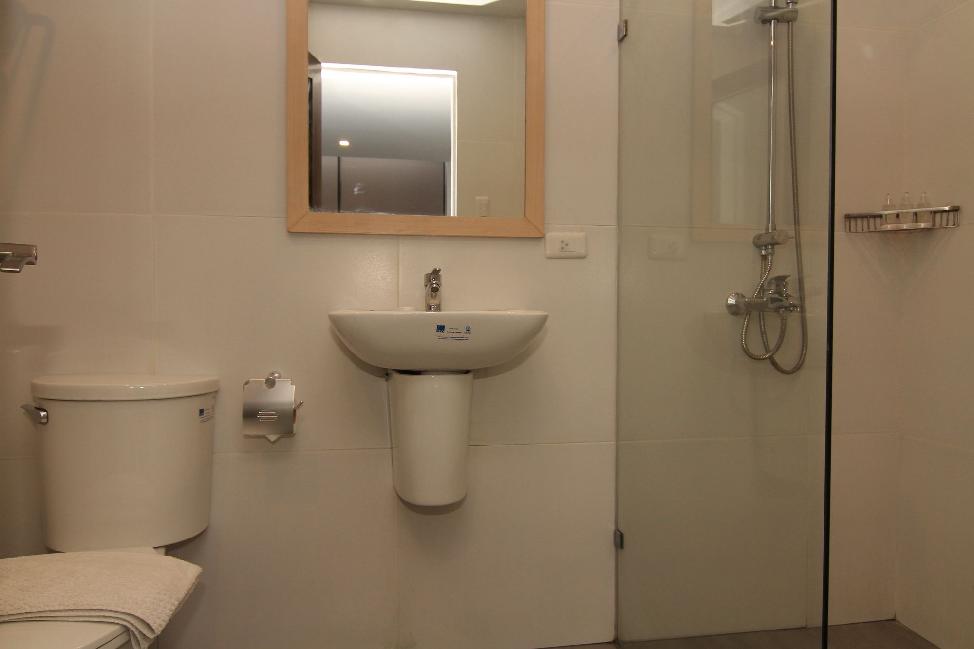 Фото Mabolo Royal Hotel