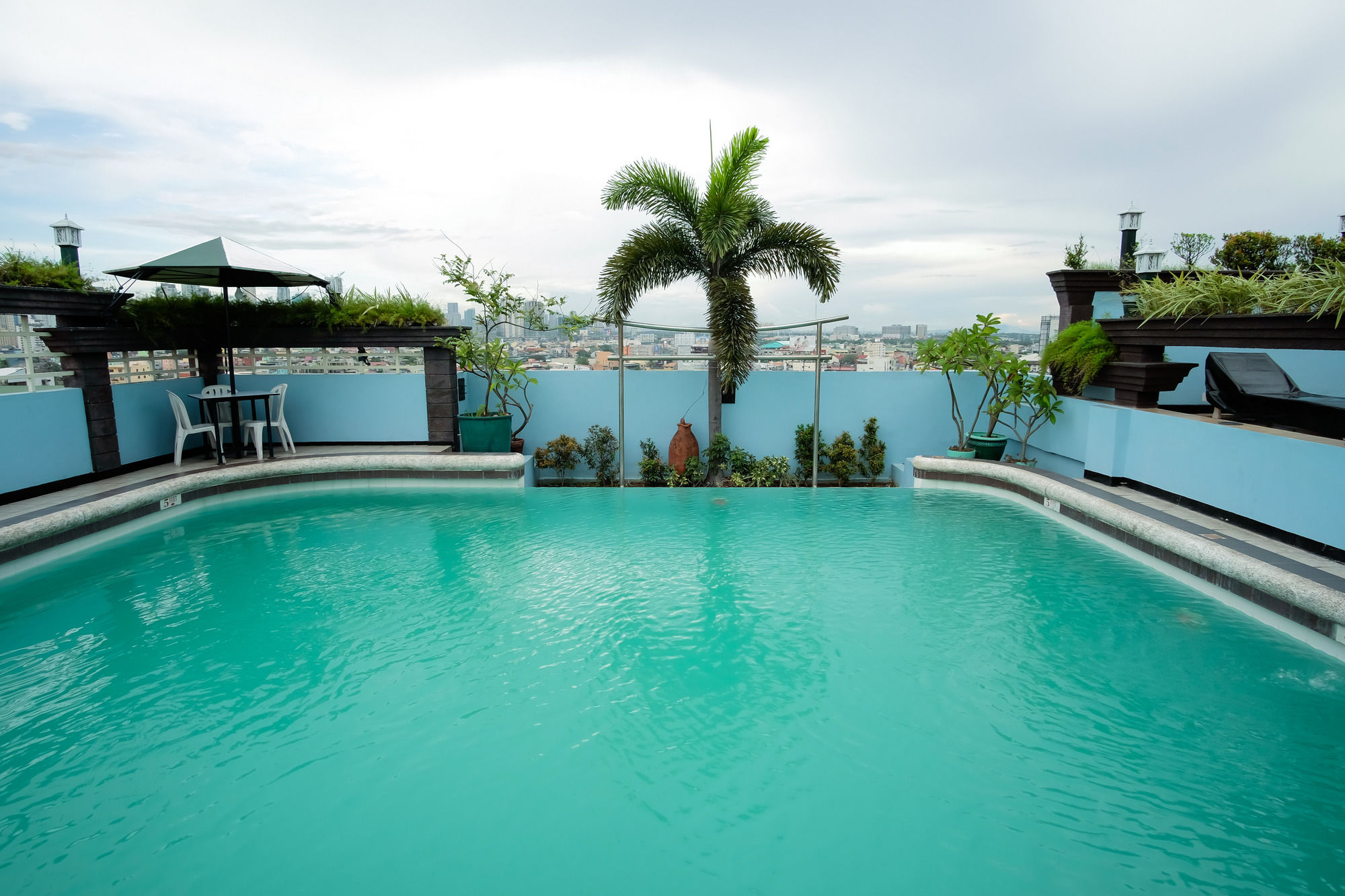 Фото Urban Travellers