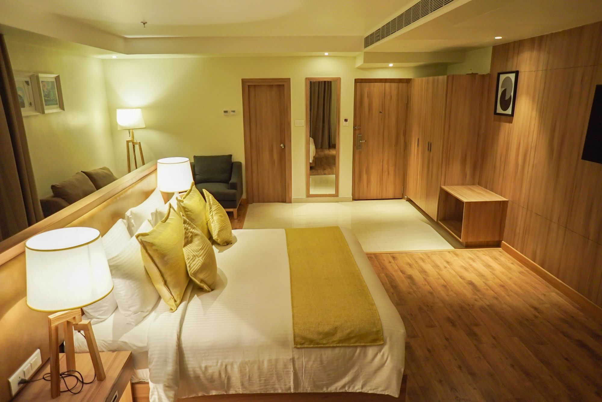 Фото Lemon Tree Premier Patna