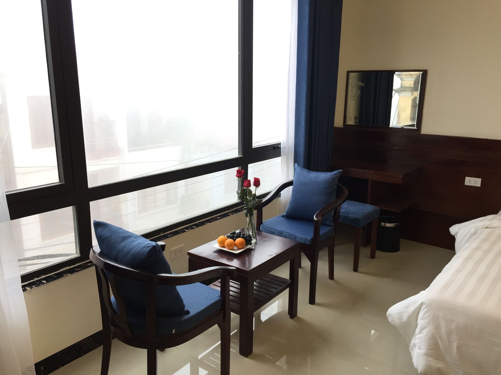 Фото Olympia Sapa Hotel