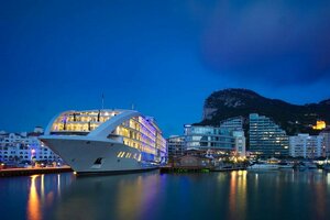Гостиница Sunborn Gibraltar