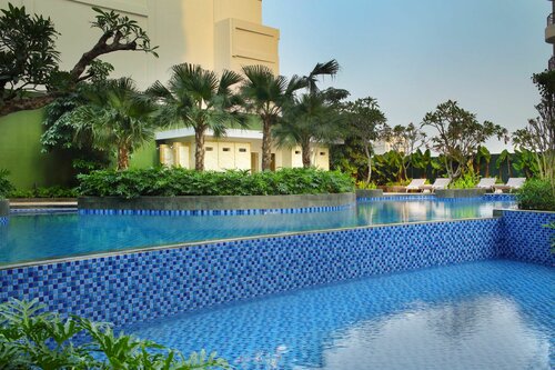 Внешний вид отеля Four Points by Sheraton Surabaya в Сурабой, фото 2