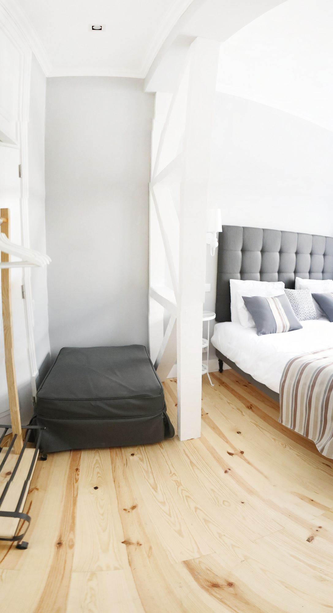 Фото B in B Lisbon Downtown Suites