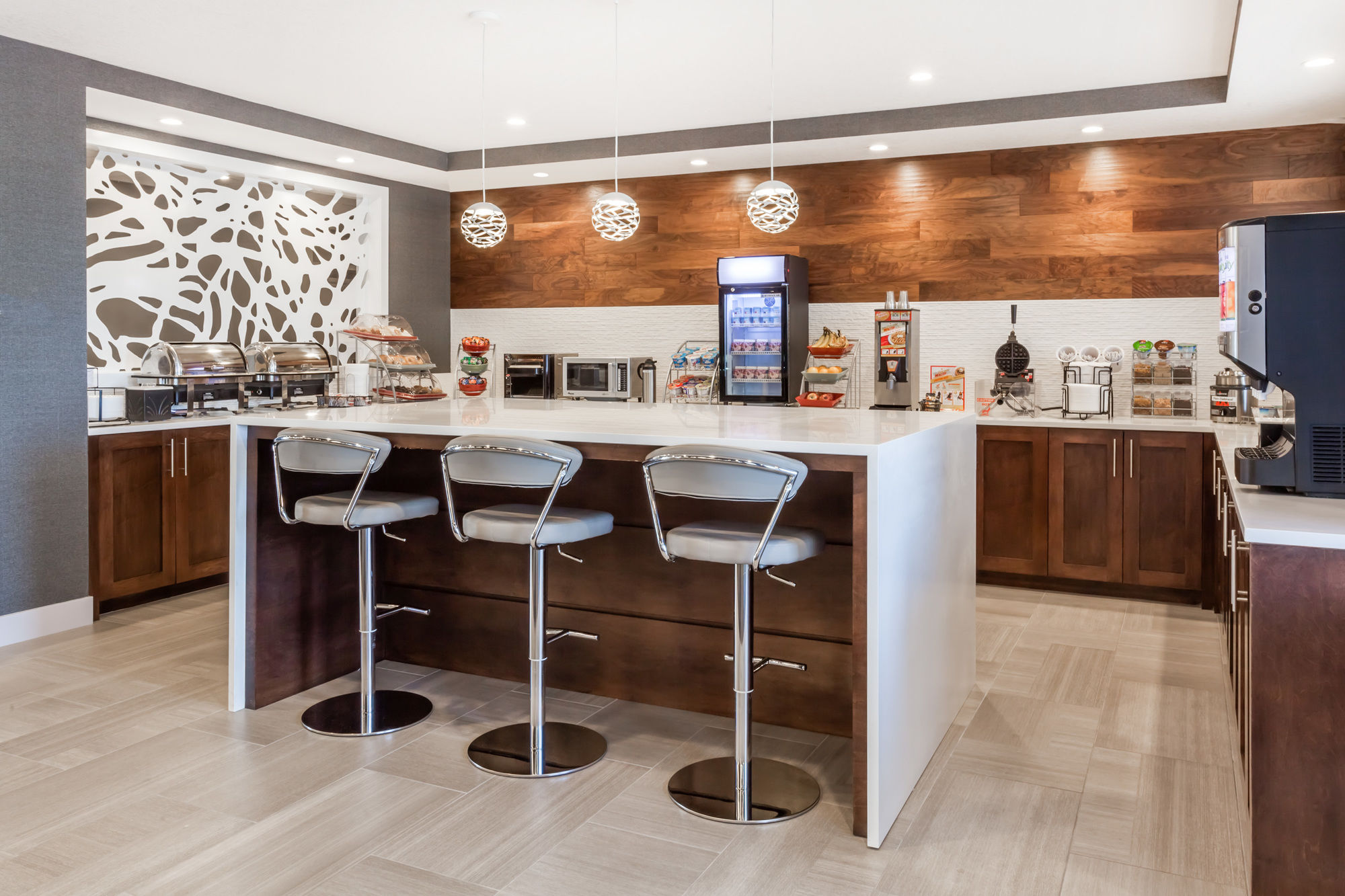 Фото Best Western Plus Airdrie Gateway