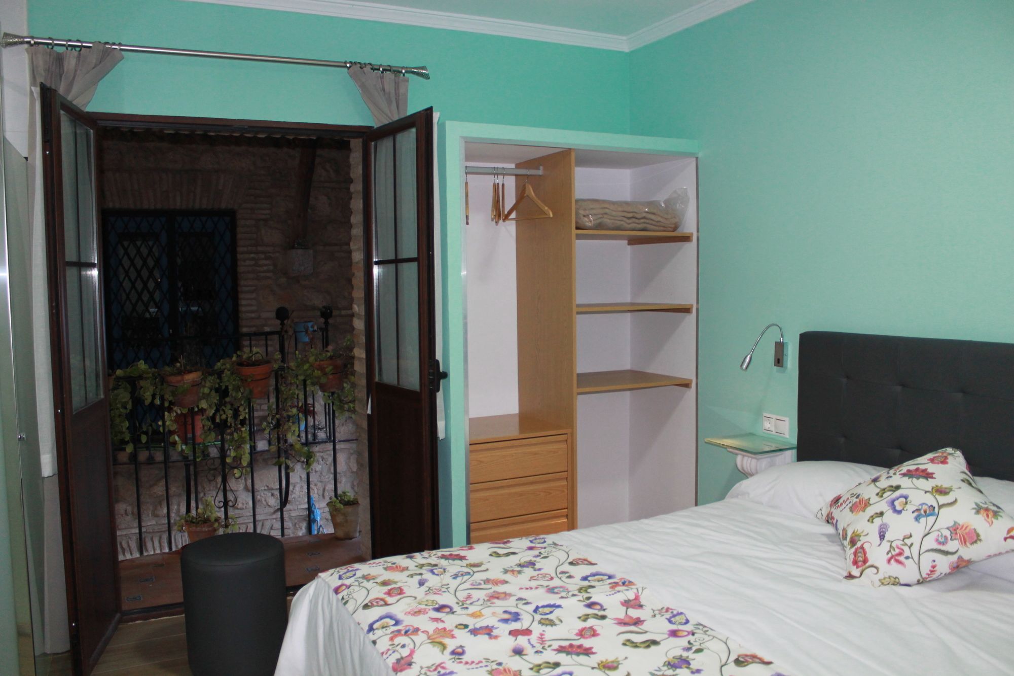 Фото Puerta de la Luna