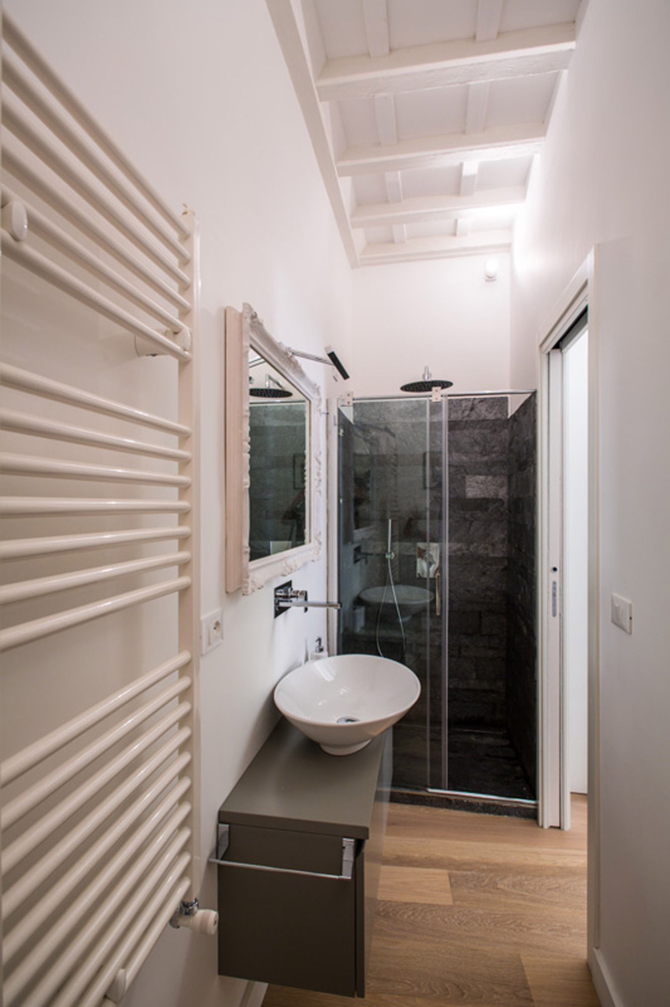 Фото Orange Suites