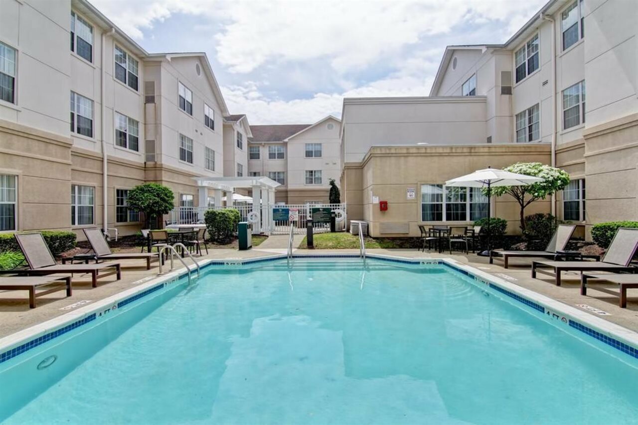 Фото Homewood Suites by Hilton Newark-Cranford