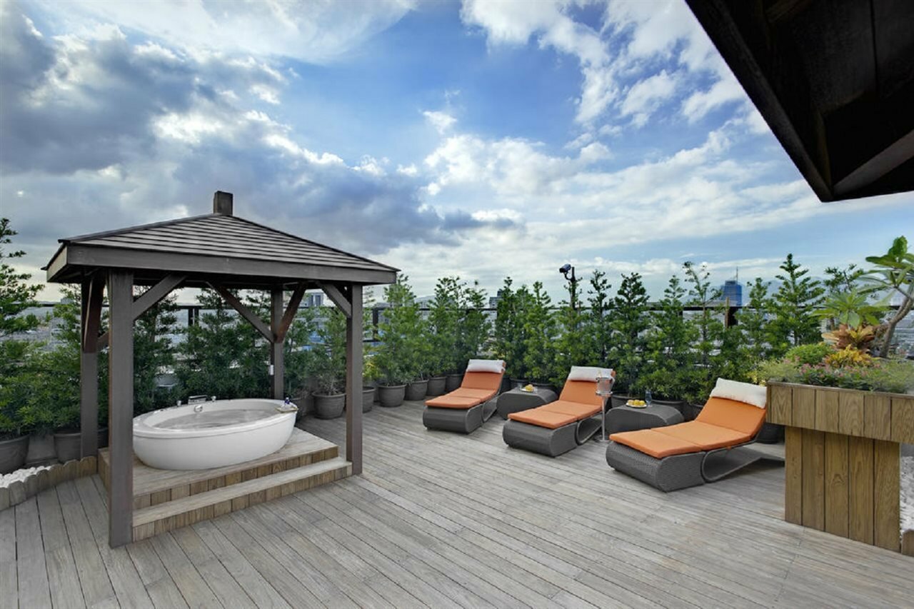 Фото Taipei Garden Hotel