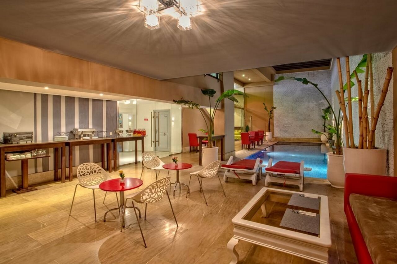 Фото Yaad City Hotel