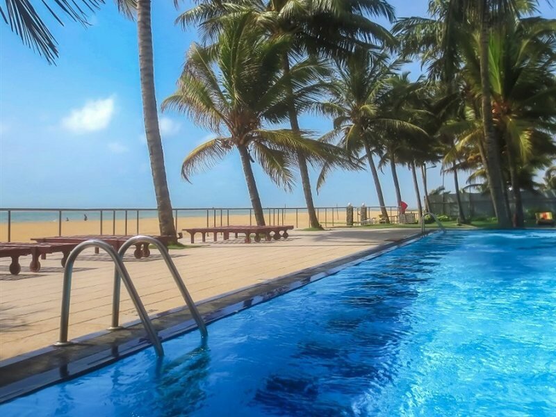 Фото Camelot Beach