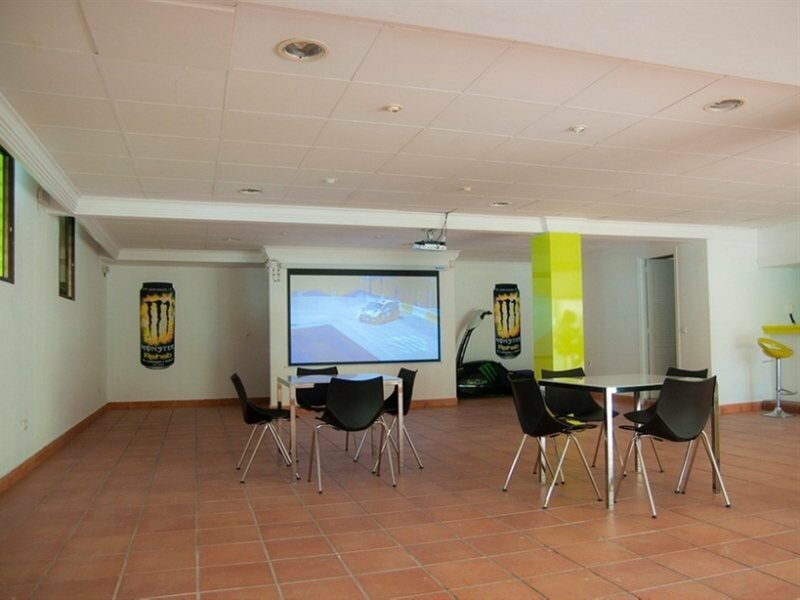 Фото Now Benidorm Apartments