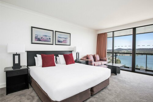 Внешний вид отеля BreakFree Capital Tower в Канберре, фото 5