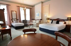 Hotel Shamrock  (AU, Bendigo, Victoria, 3550, Corner of Pall Mall & Williamson St, Bendigo), hotel