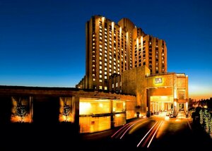 Гостиница The LaLiT New Delhi