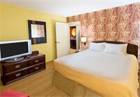 Фото Courtyard by Marriott Pensacola