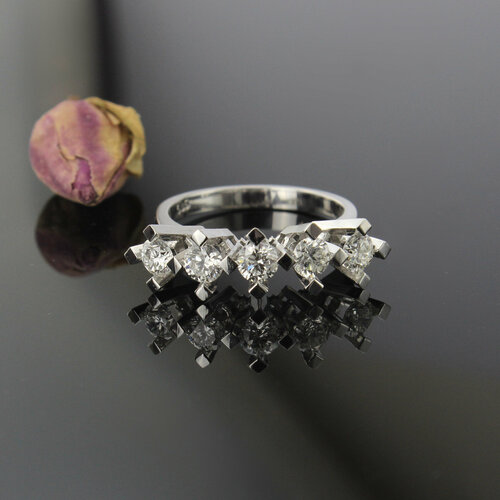 Büşra Pırlanta - Kuyumcukent Wedding World Avm Fotoğraf 5